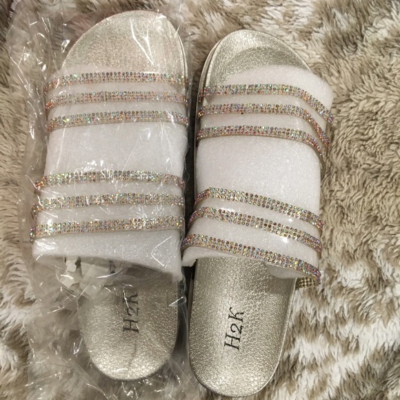 Slides . - Picture 2 of 2